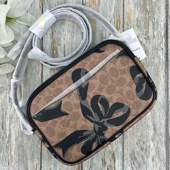Coach Jamie Camera Crossbody Bag In Signature Canvas With Bow Print Purse - Picture 3 of 7